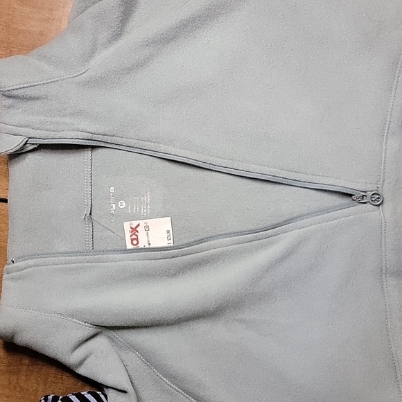 Women's Layer 8 Half-Zip Fleece Pullover, Blue/Green, Size Medium, NWT - Picture 7 of 9